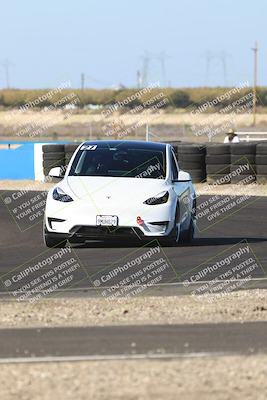 media/Nov-08-2025-Speed Ventures (Sat) [[1c7a6332f5]]/TC B/Session 3 (Turn 1)/